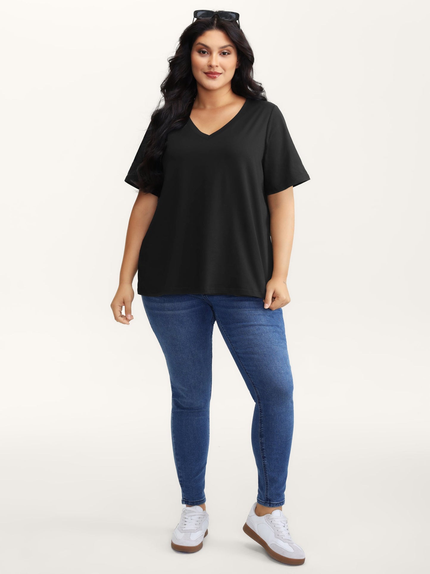 Stretchy Plain V-Neck T-Shirt