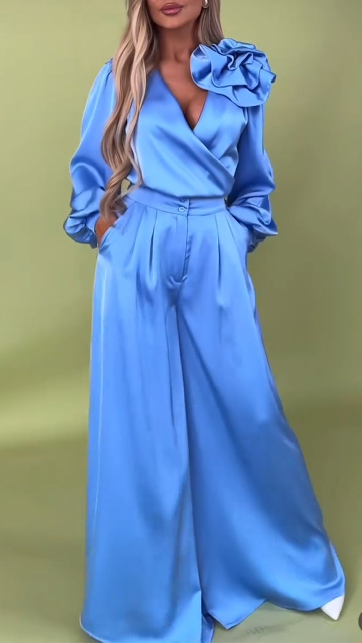 Women's formal two-piece set in elegant satin with a V-neck.