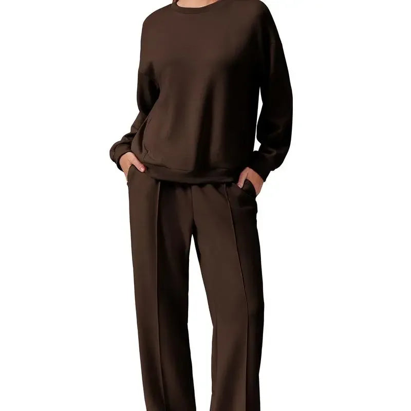2-Piece Sweatshirt & Pants Set – Comfy Travel or Home Outfit