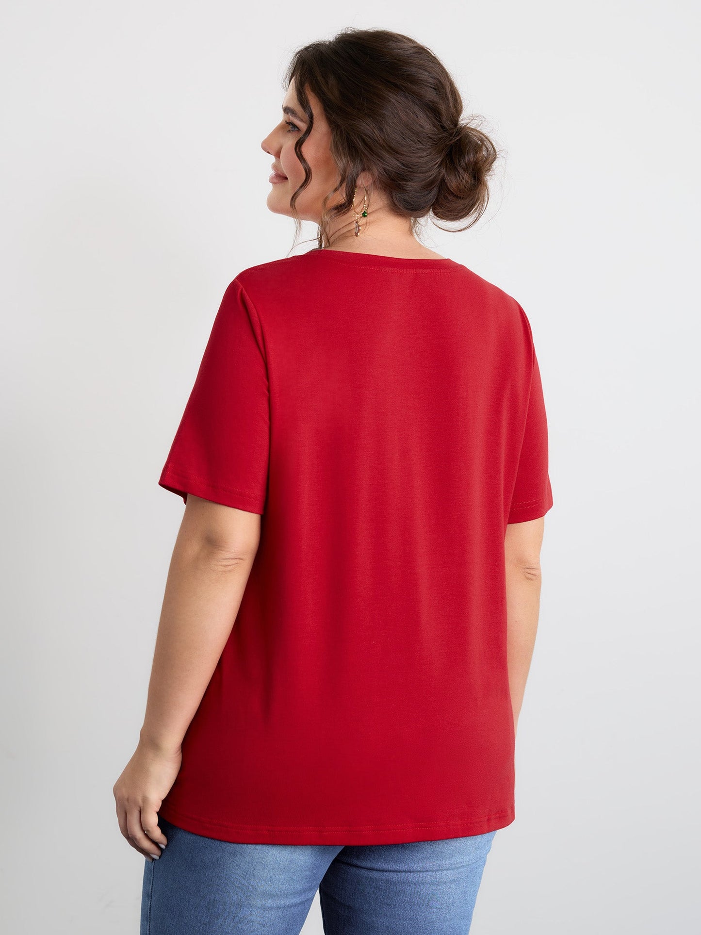 Cozy Christmas Print Round Neck T-Shirt