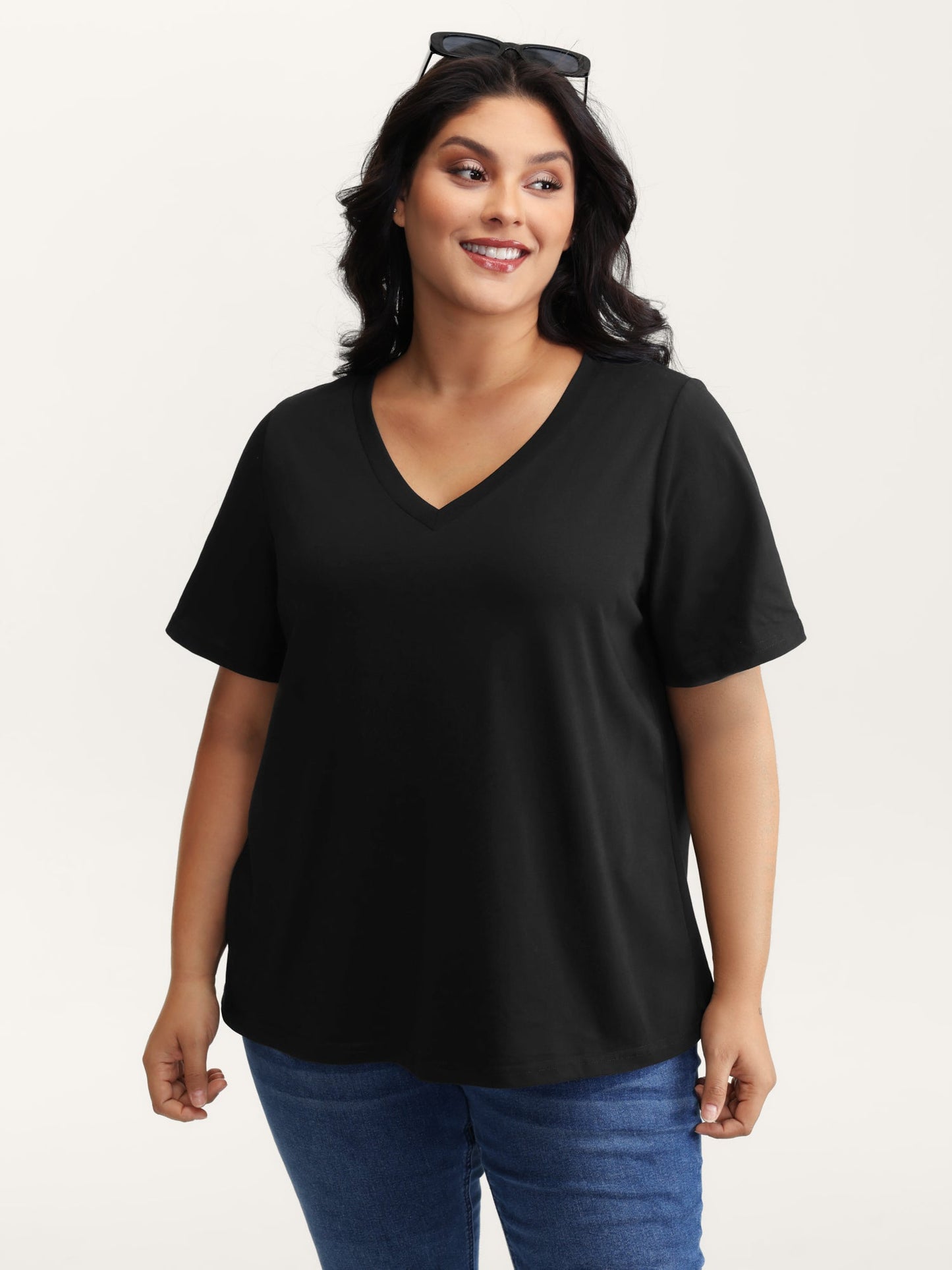 Stretchy Plain V-Neck T-Shirt
