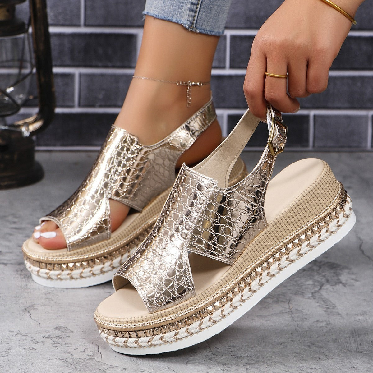 Women's Silver Zipper Hollow Fashion Sandals