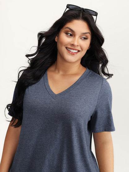 Stretchy Plain V-Neck T-Shirt